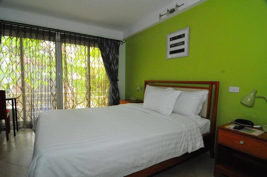 Iris Boutique Hotel Hanoi Luaran gambar
